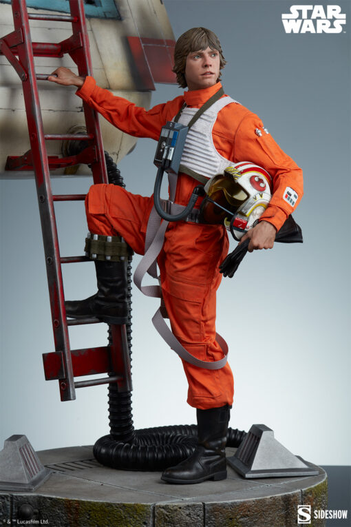 Luke Skywalker™ & X-Wing: Red Five, Standing By Premium Format™ Figure - Sideshow Collectibles
