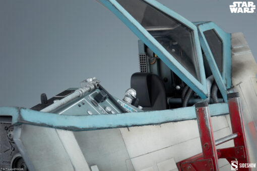 Luke Skywalker™ & X-Wing: Red Five, Standing By Premium Format™ Figure - Sideshow Collectibles - Image 19