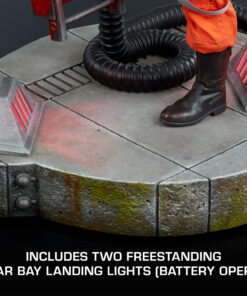 Luke Skywalker™ & X-Wing: Red Five, Standing By Premium Format™ Figure - Sideshow Collectibles - Image 17