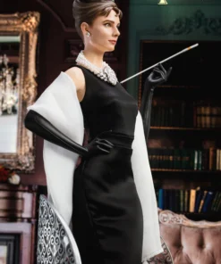 Audrey Hepburn as Holly Golightly (Deluxe With Light) Statues by Star Ace Toys Ltd. - Image 9