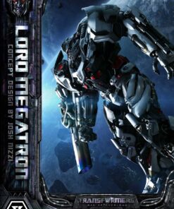 Alternative view of Museum Masterline Transformers Generations I Megatron Overlord (Design by Josh Nizzi) Bonus Version - Prime1Studio