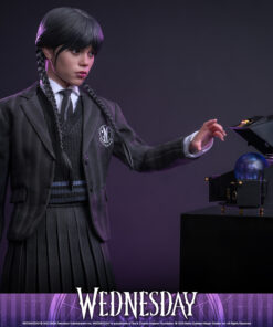 Wednesday Sixth Scale Figure - Hot Toys - Image 14