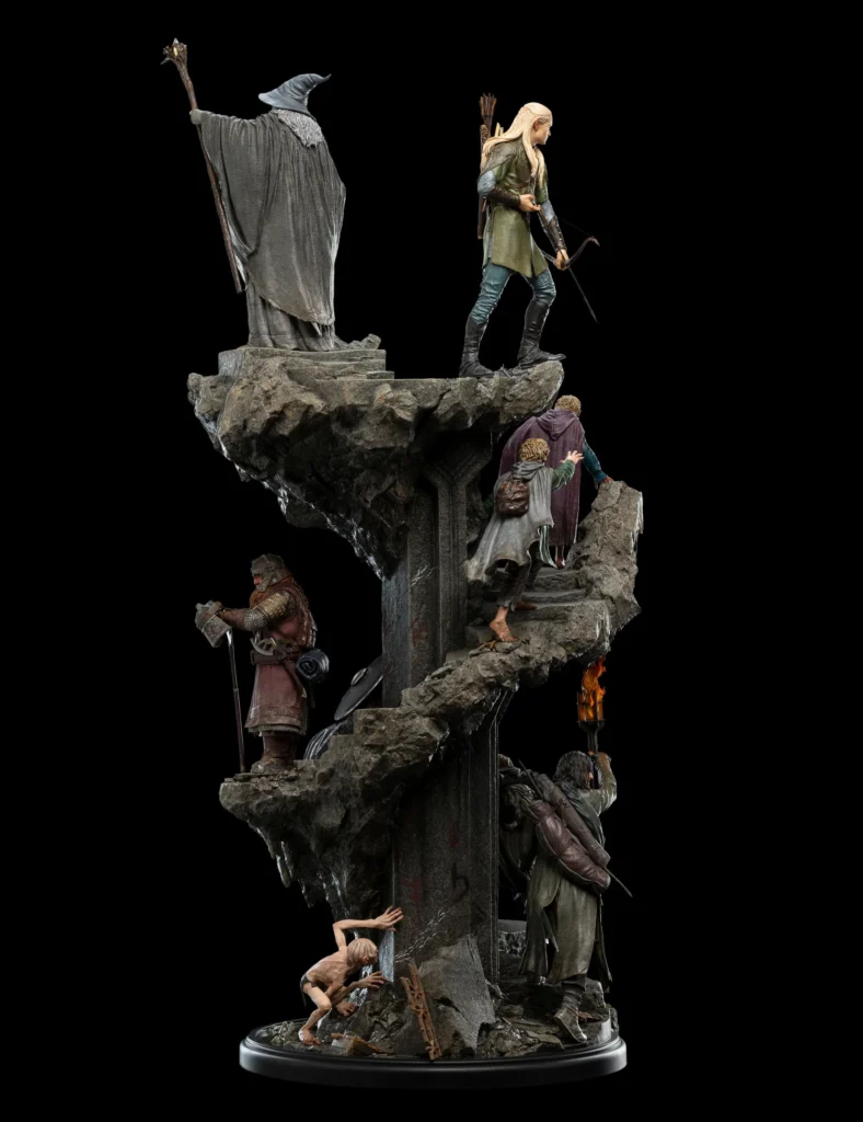 lotr_fellowshipmsc_009_4997df96-aa42-4948-bd43-7664b24f6518_2000x