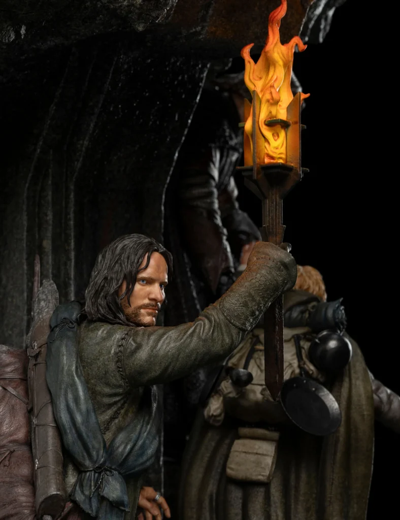 lotr_fellowshipmsc_026_ac2f9a27-cfb3-4fa0-b1d5-51687bef40b5_2000x