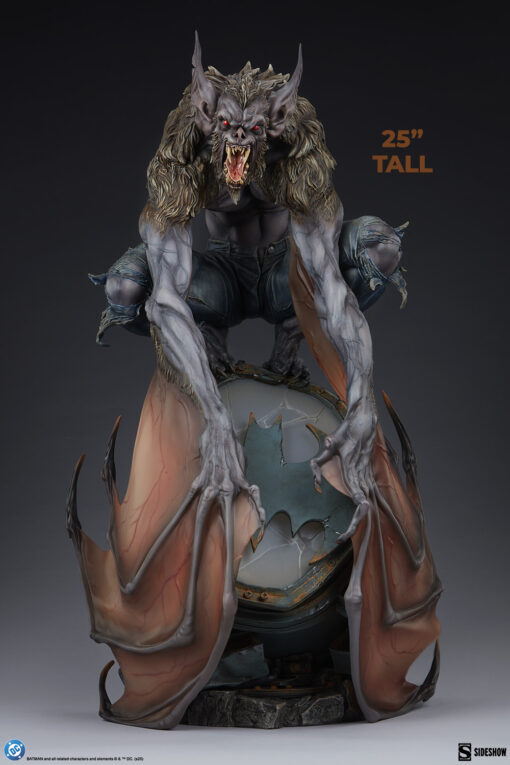 Man-Bat™ Premium Format™ Figure - Sideshow Collectibles - Image 10