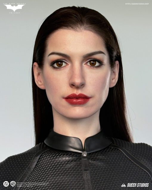 TDK Catwoman 1/1 Life-size Statue - Queen Studios - Image 7