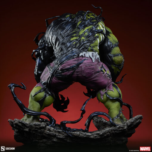 Venomized Hulk Premium Format™ Figure - Sideshow Collectibles - Image 5