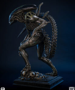 GRID ALIEN 1:2 SCALE STATUE - PCS Collectibles - Image 7
