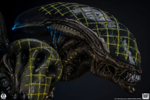 GRID ALIEN 1:2 SCALE STATUE - PCS Collectibles - Image 13