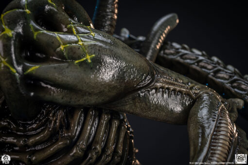 GRID ALIEN 1:2 SCALE STATUE - PCS Collectibles - Image 28