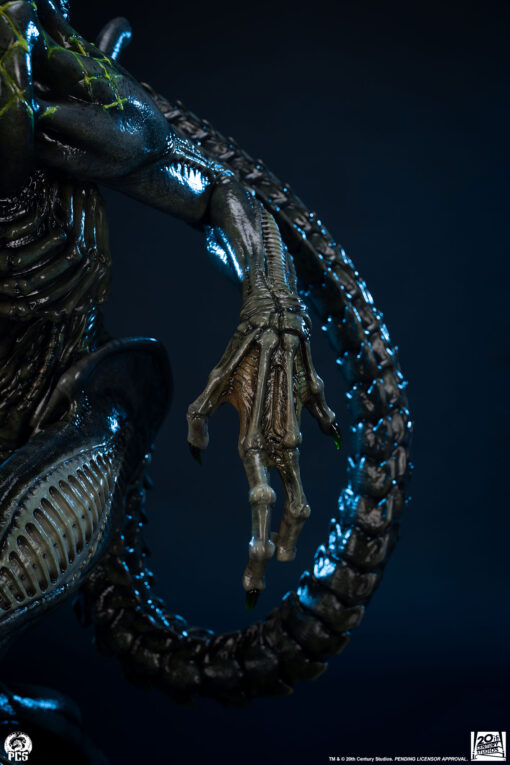GRID ALIEN 1:2 SCALE STATUE - PCS Collectibles - Image 29