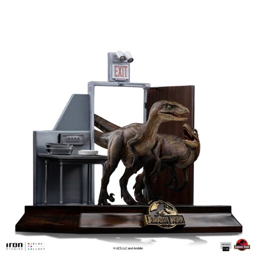 Statue Raptors at the Kitchen’s Door – Jurassic Park – Art Scale 1/10 – Iron Studios - Image 20