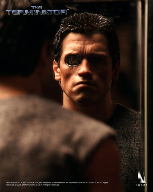 INART – The Terminator  -  T-800 1/6 Collectible Figure - Image 3