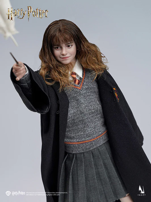 INART Hermione Granger 1/6 Collectible Figure - Image 7