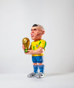 Ronaldo R9 Art Toy Statue 38cm by FMC – Funny Model Club - Image 4