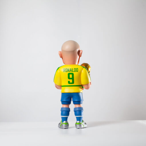 Ronaldo R9 Art Toy Statue 38cm by FMC – Funny Model Club - Image 6