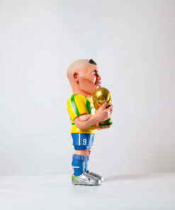 Ronaldo R9 Art Toy Statue 38cm by FMC – Funny Model Club - Image 7