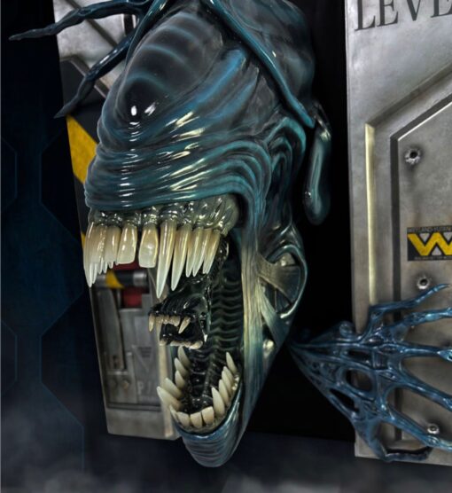 Alien Queen 1:2 Scale Wall Sculpture By HCG Exclusive Edition - Image 5
