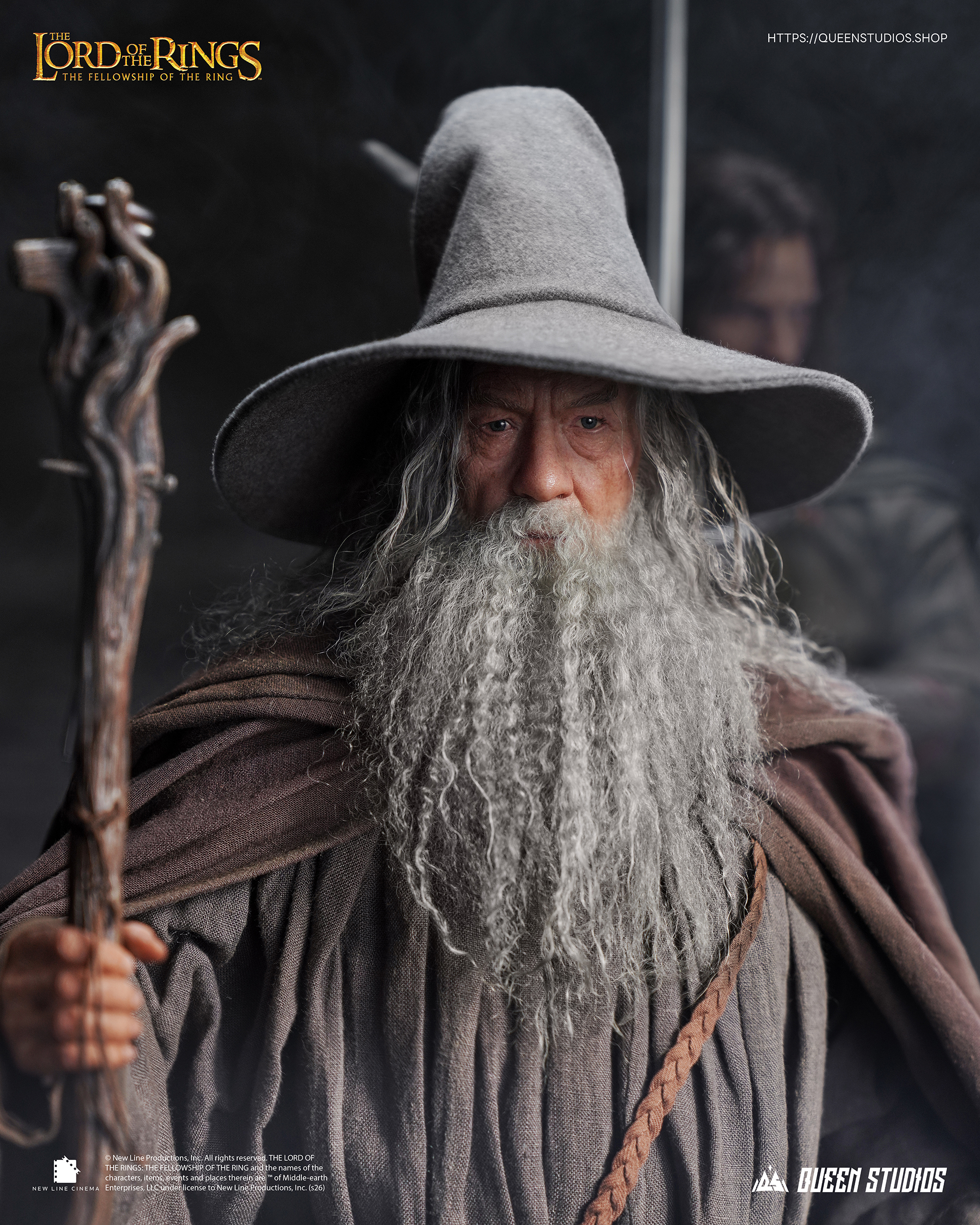 Queen Studios – The Lord of the Rings: The Fellowship of the Ring Gandalf 1/3 Scale Statue - Image 4