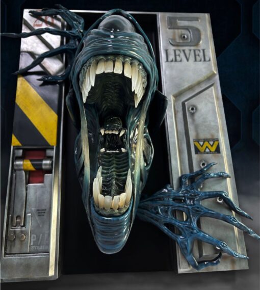 Alien Queen 1:2 Scale Wall Sculpture By HCG Exclusive Edition - Image 6