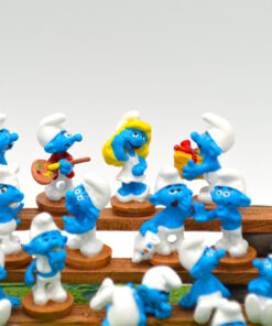 The Smurfs Family Photo metal diorama By Pixi - Image 9