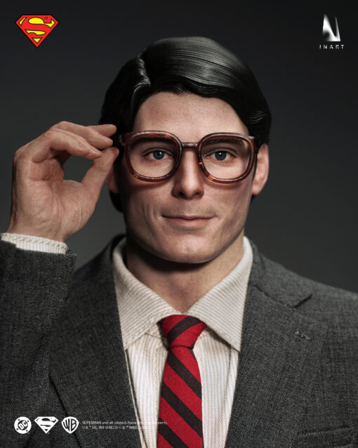 INART – Superman (1978) – Superman 1/6 Collectible Figure Premium Edition - Image 12