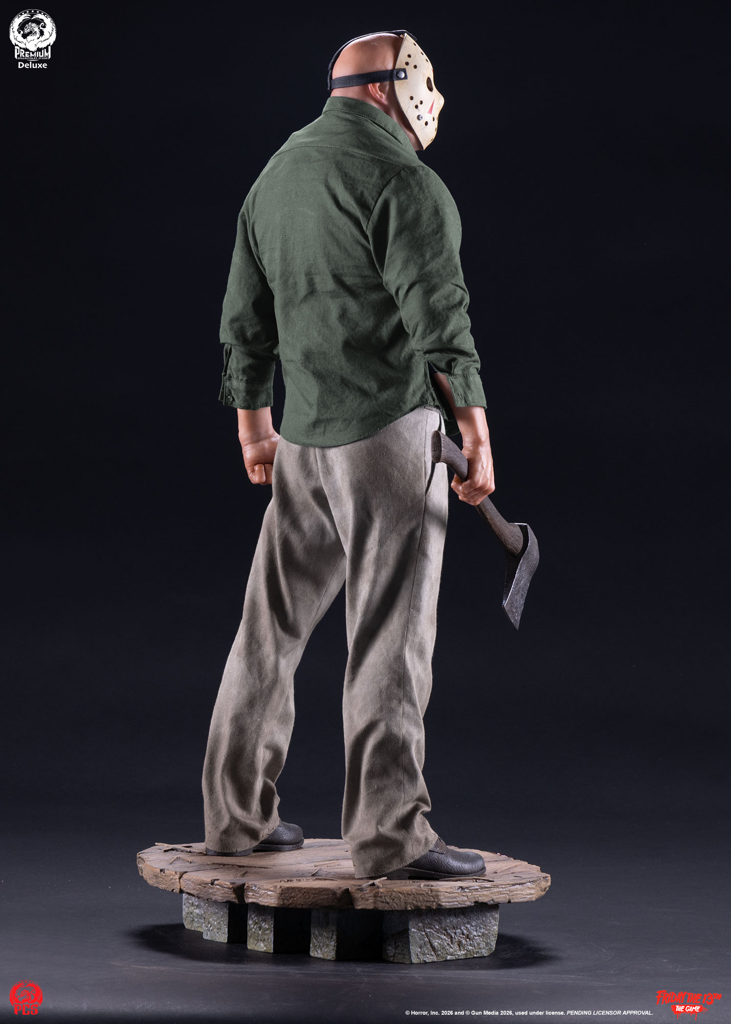 FRIDAY THE 13TH: THE GAME - JASON "PART 3" 1:3 SCALE STATUE DELUXE EDITION - PCS Collectibles (Copy) - Image 22