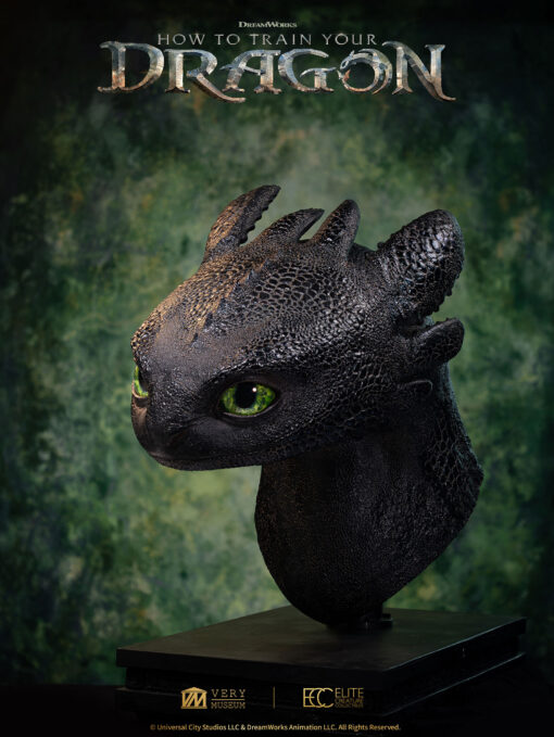 ECC - How to Train Your Dragon – Toothless Life Size Bust - Image 11