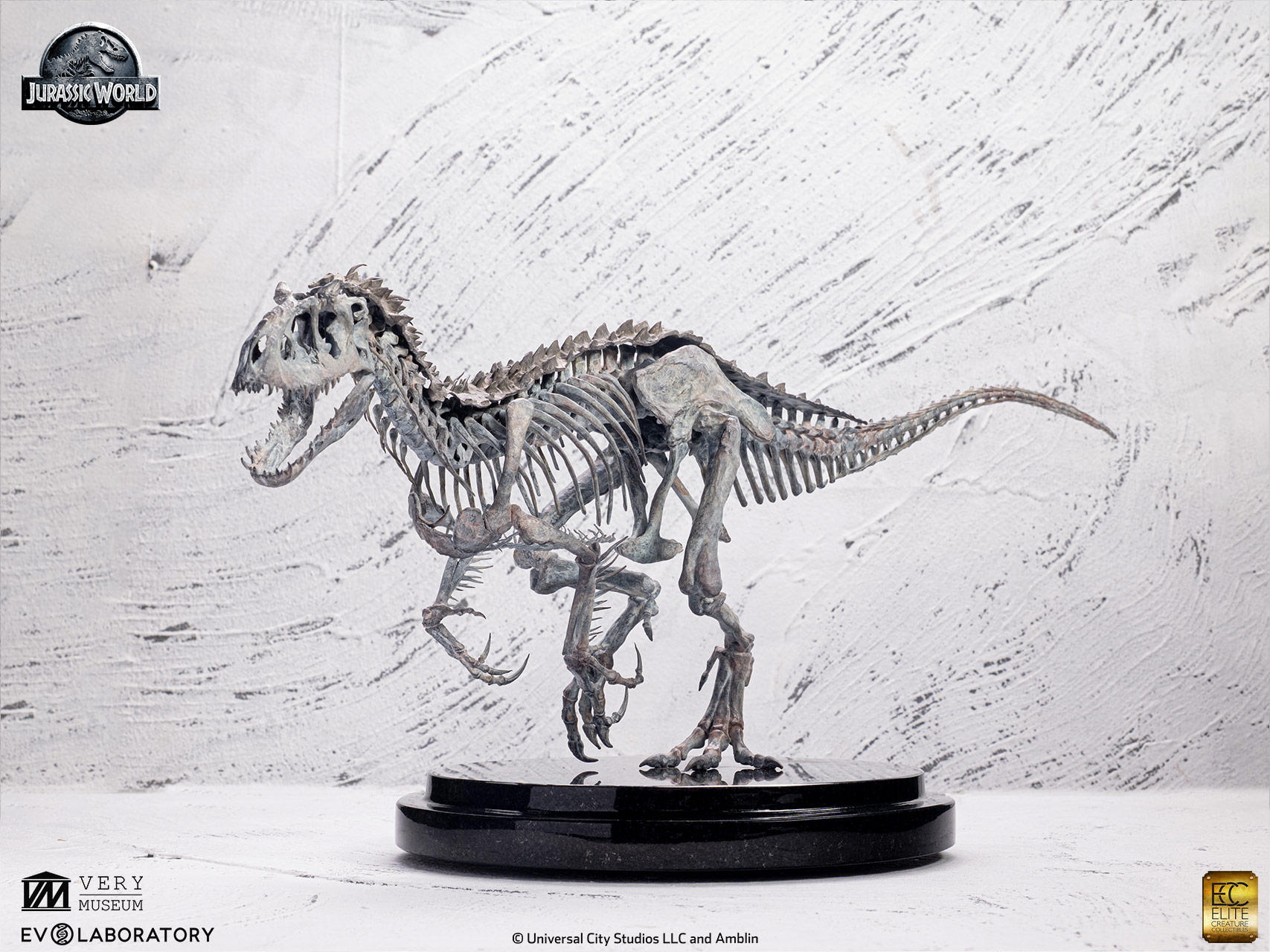 ELITE CREATURE COLLECTIBLES PRESENTS: Jurassic World – Indominus Rex Skeleton Bronze 1/24 Scale - Image 11