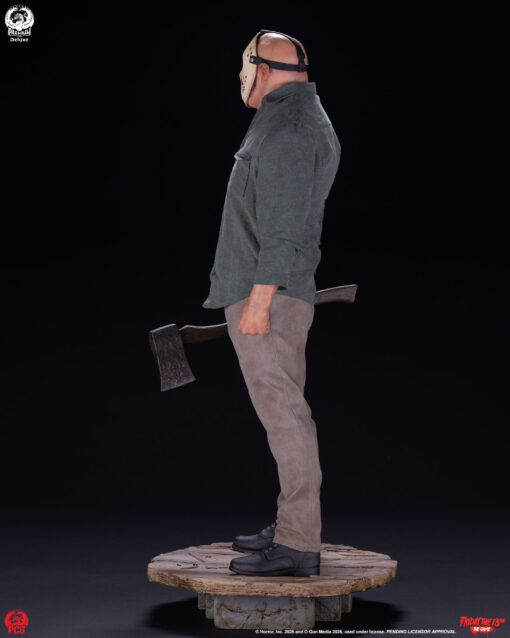 Friday the 13th: The Game - Jason 'Part 3' 1:3 Statue Deluxe Edition - Image 17
