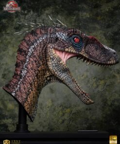 ELITE CREATURE COLLECTIBLES PRESENTS: Jurassic Park III – Male Alpha Velociraptor Bust - Image 10