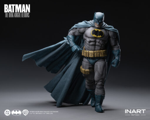 INART Action - Batman: The Dark Knight Returns - Batman (Blue Suit) Action Figure - Image 9