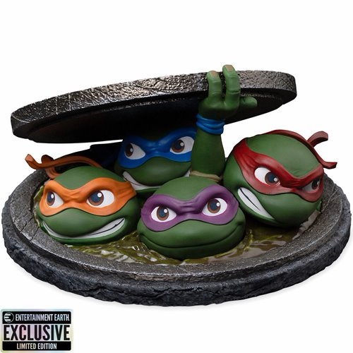 Teenage Mutant Ninja Turtles (1990) Movie Poster Sewer MiniCo Vinyl Figure - SDCC Event Exclusive - Image 4