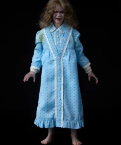 Alternative view of Regan MacNeil (Deluxe Edition) Sixth Scale Figure - The Exorcist - Sideshow Collectibles